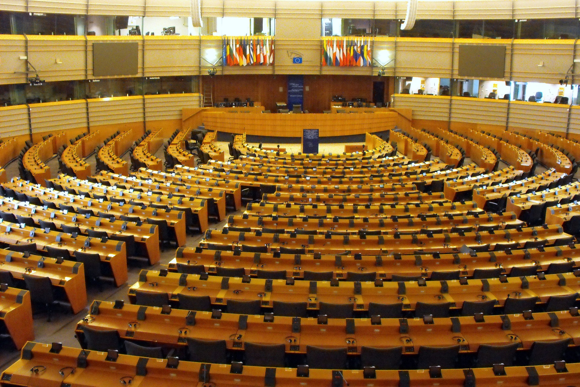 CERSTE - CENTRE EUROPÉEN DES RECHERCHES SOCIO-ÉCONOMIQUES, TECHNOLOGIQUES ET ENVIRONNEMENTALES